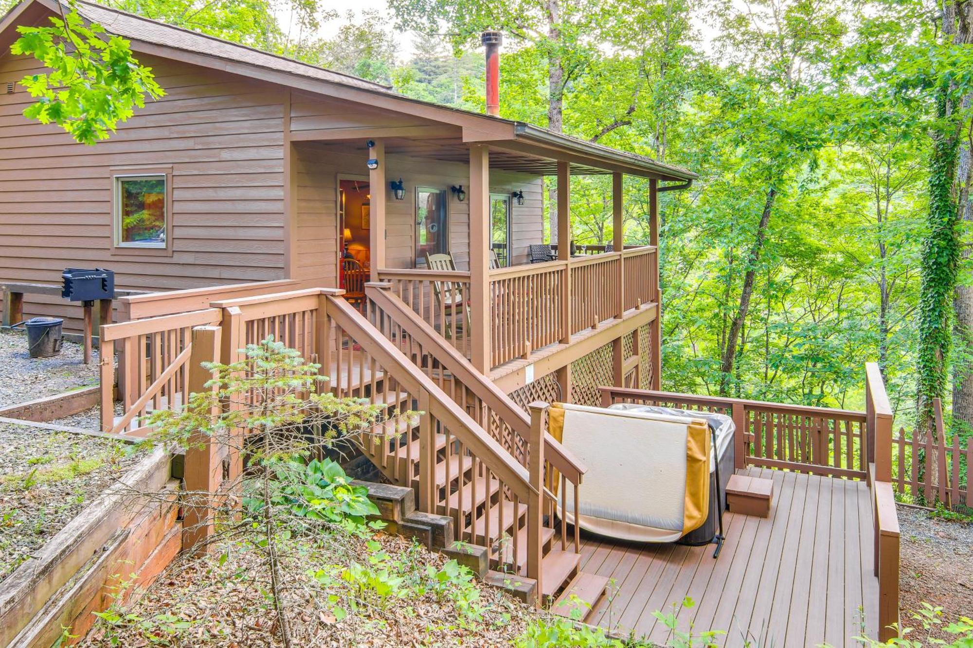 Charming Fox Den Cabin In Whittier With Hot Tub! Eksteriør billede
